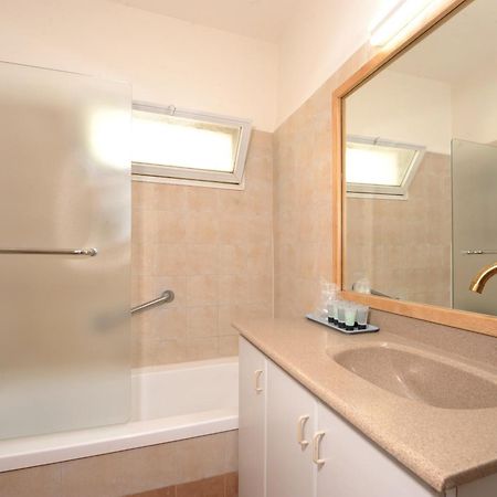 Almog Hotel Екстер'єр фото