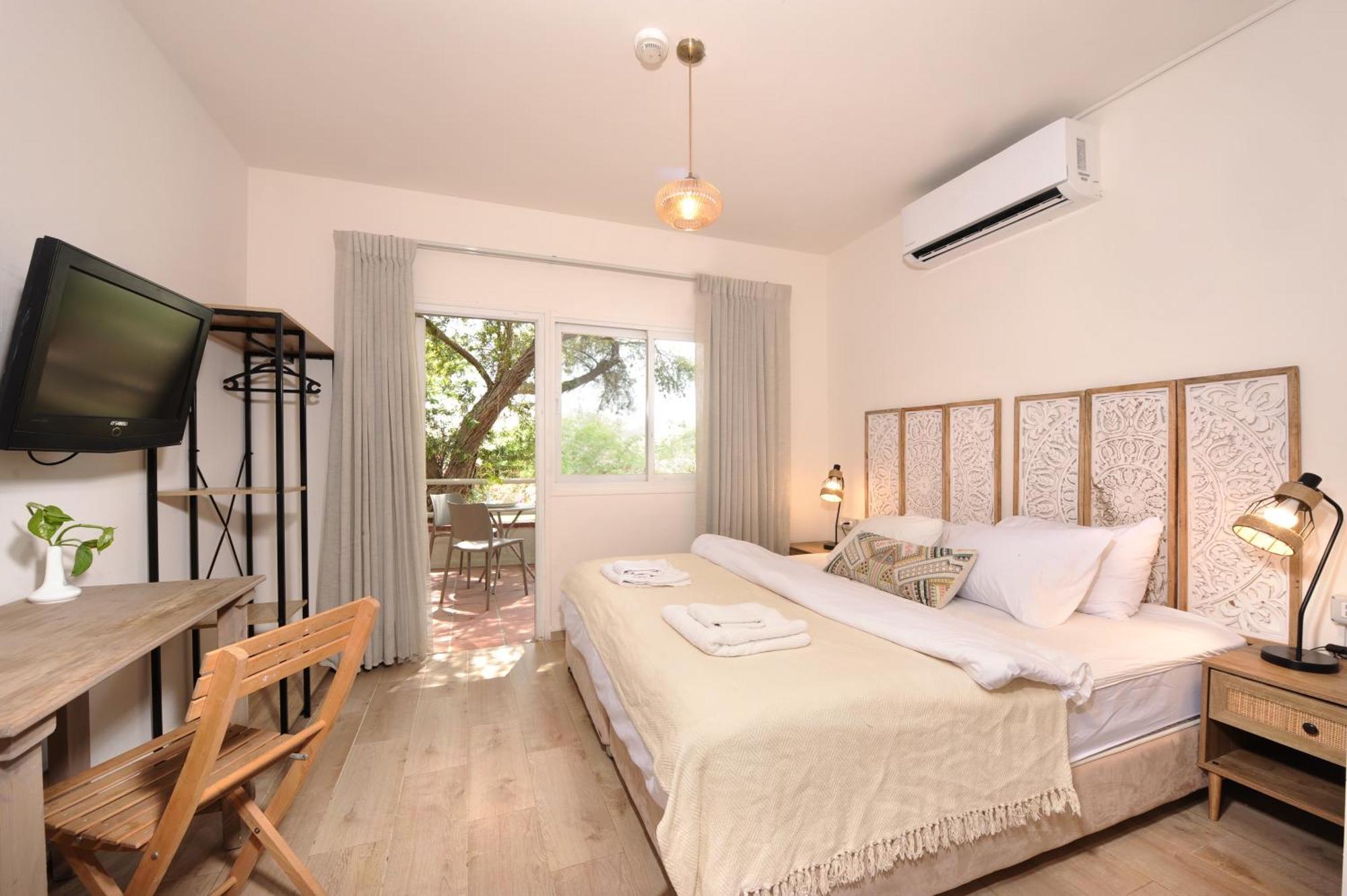Almog Hotel Екстер'єр фото